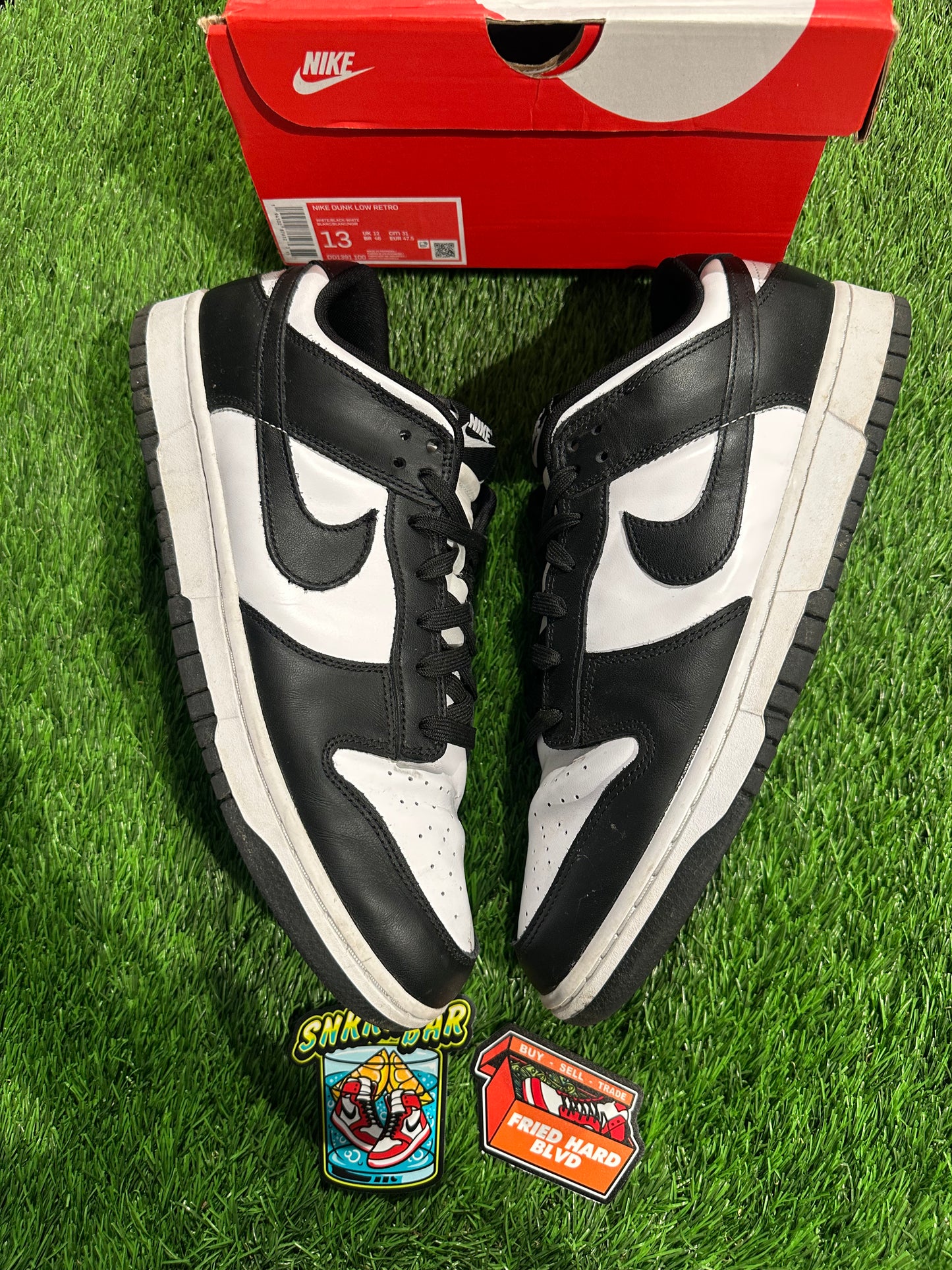 Nike Dunk Low Retro White Black Panda