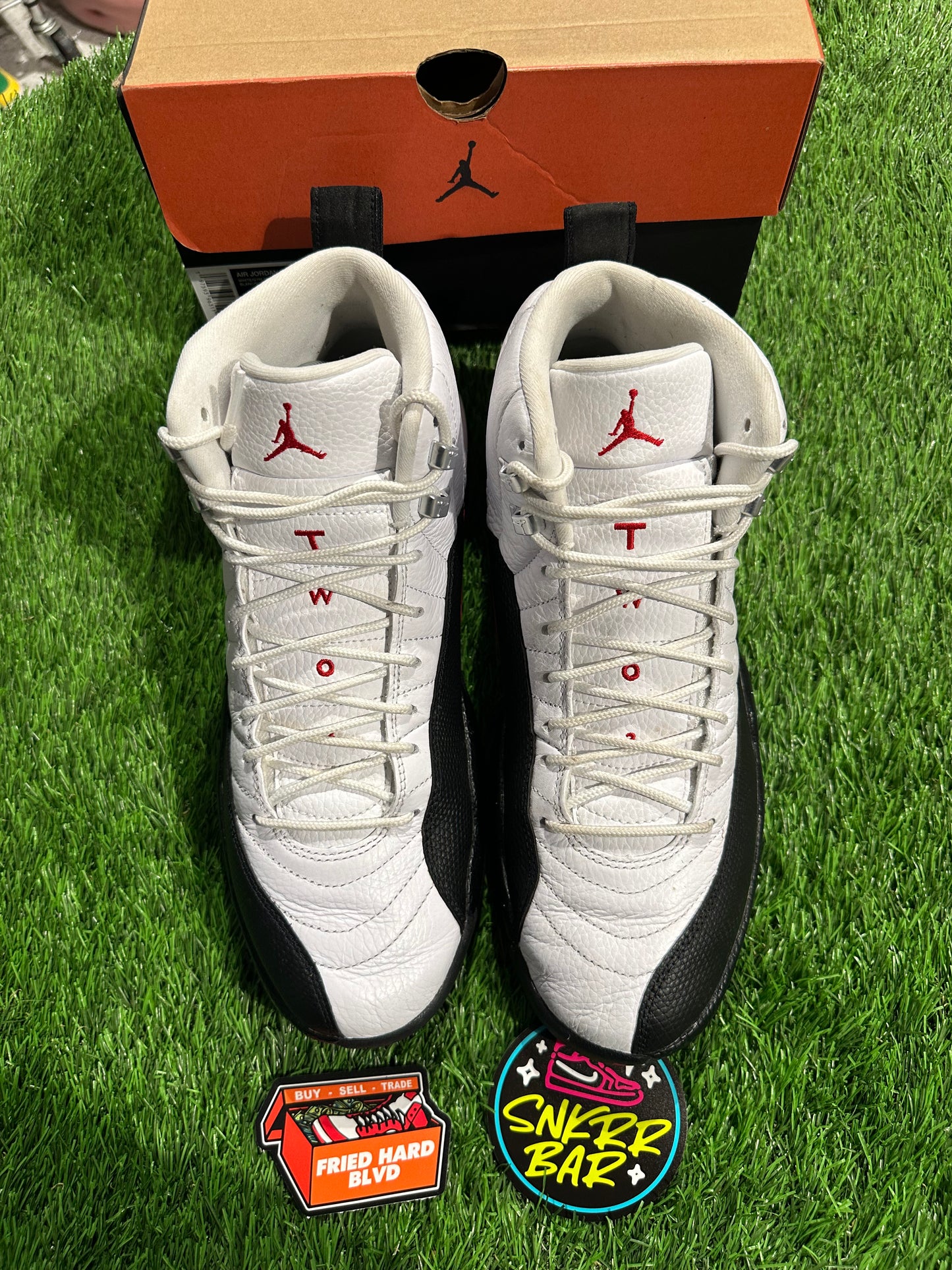 Jordan 12 Retro Taxi Flip SIZE 10M/11.5W