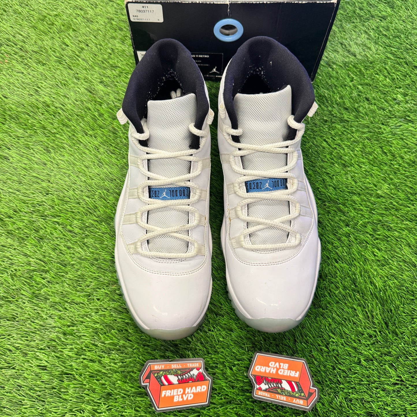 Jordan 11 Retro Legend Blue (2014) SIZE 11.5M/13W