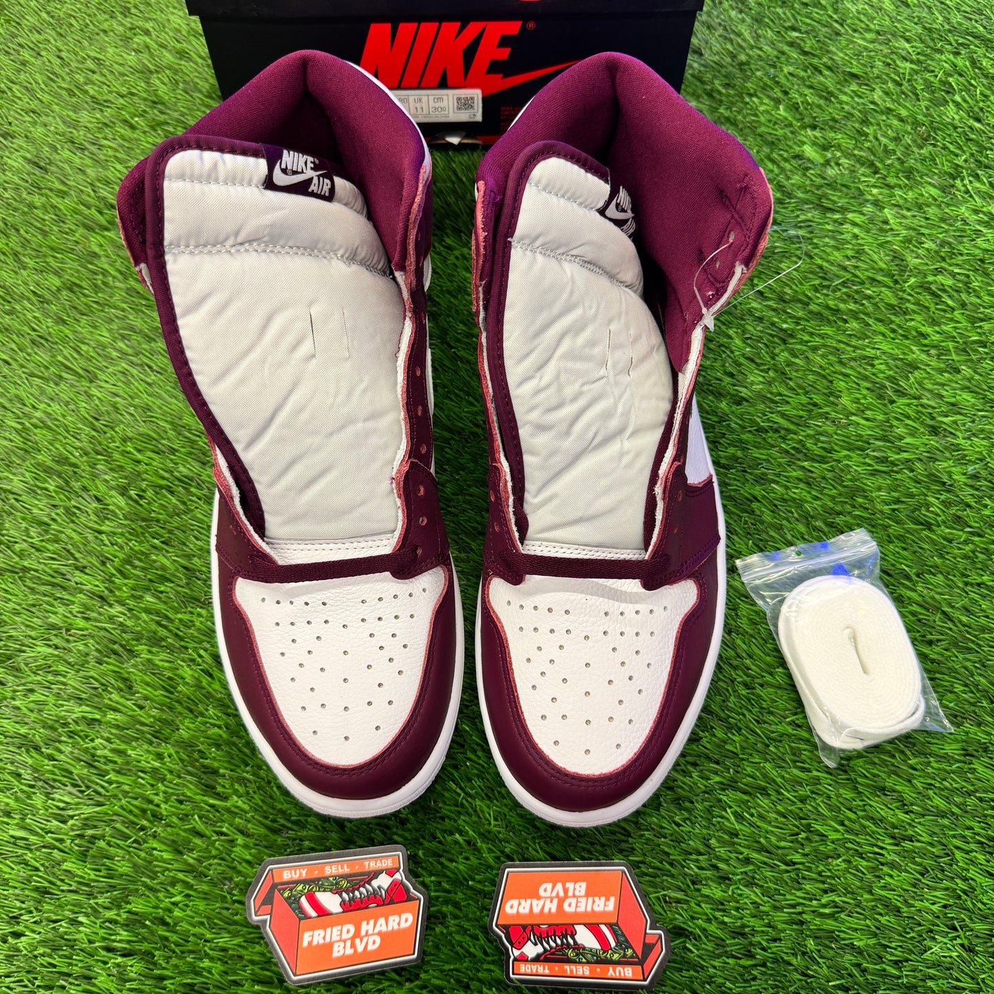 Jordan 1 Retro High OG Bordeaux SIZE 12M/13.5W