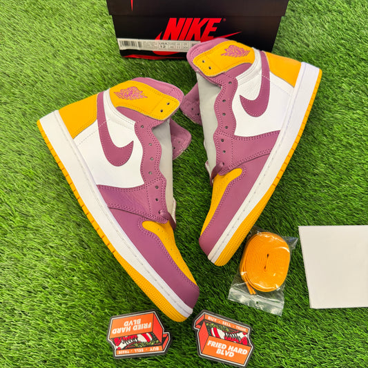 Jordan 1 Retro High OG Brotherhood SIZE 12M/13.5W