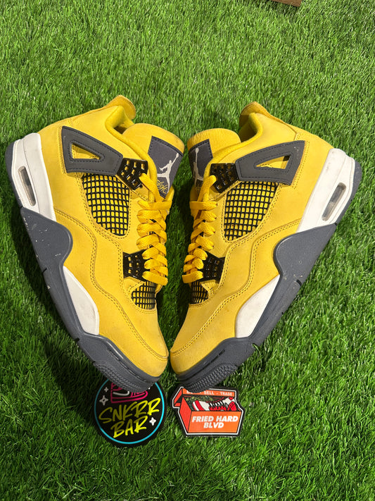Jordan 4 Retro Lightning (2021)