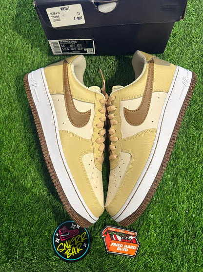 Nike Air Force 1 Low '07 LV8 Pearl White Sesame