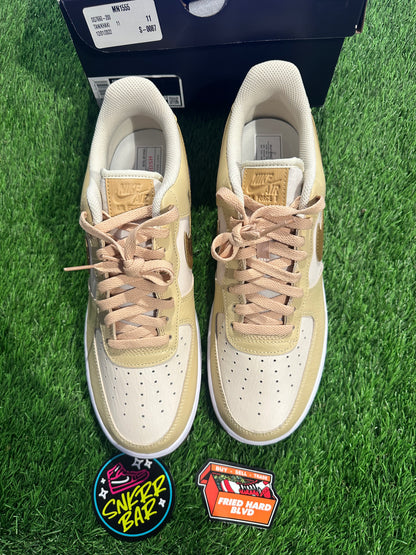 Nike Air Force 1 Low '07 LV8 Pearl White Sesame