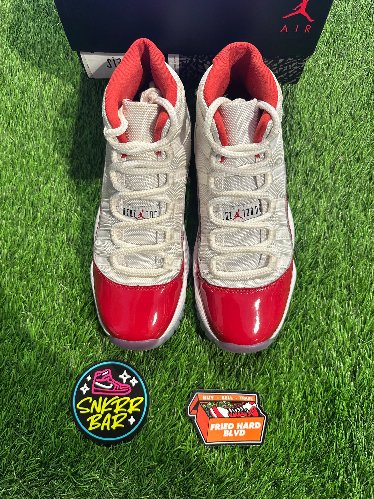 Jordan 11 Retro Cherry (2022) (GS)
