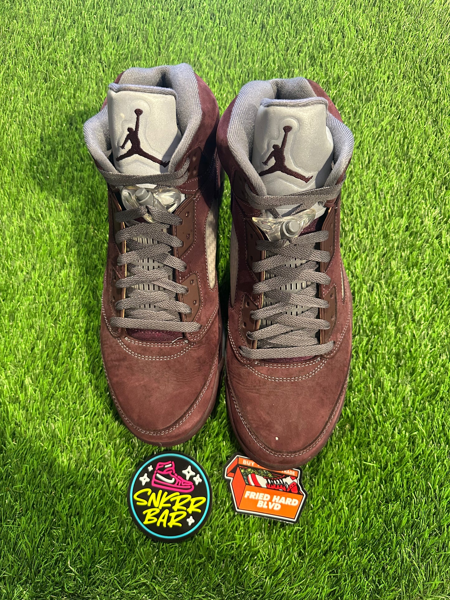 Jordan 5 Retro Burgundy (2023)