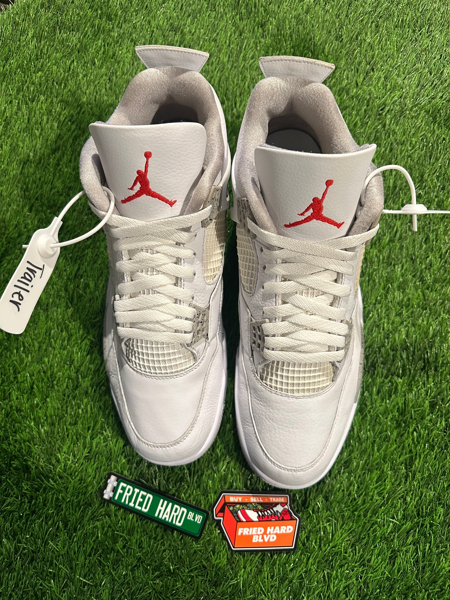Jordan 4 Retro White Oreo (2021)