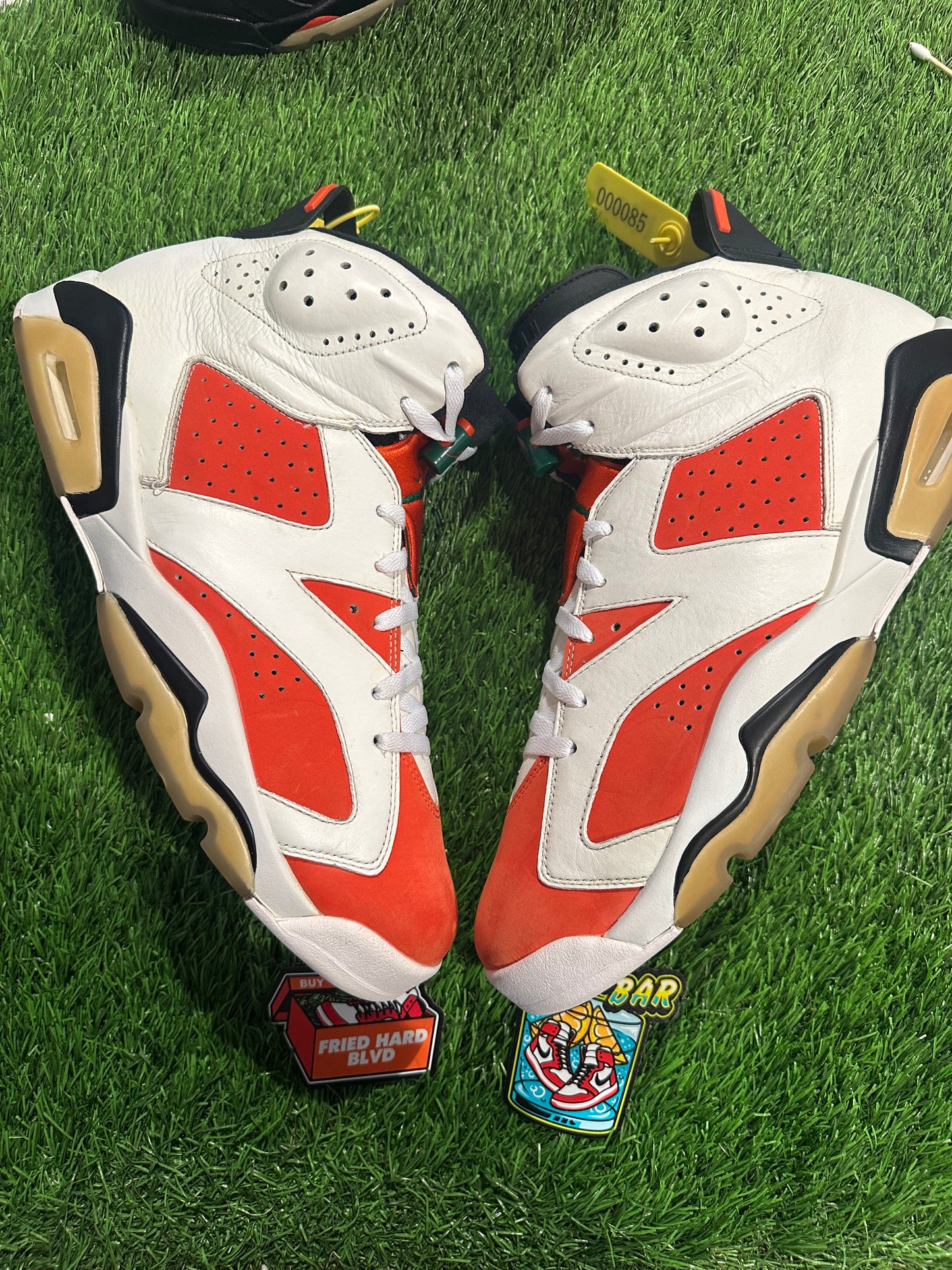 Jordan 6 Retro Gatorade Like Mike White SIZE 13M/14.5W