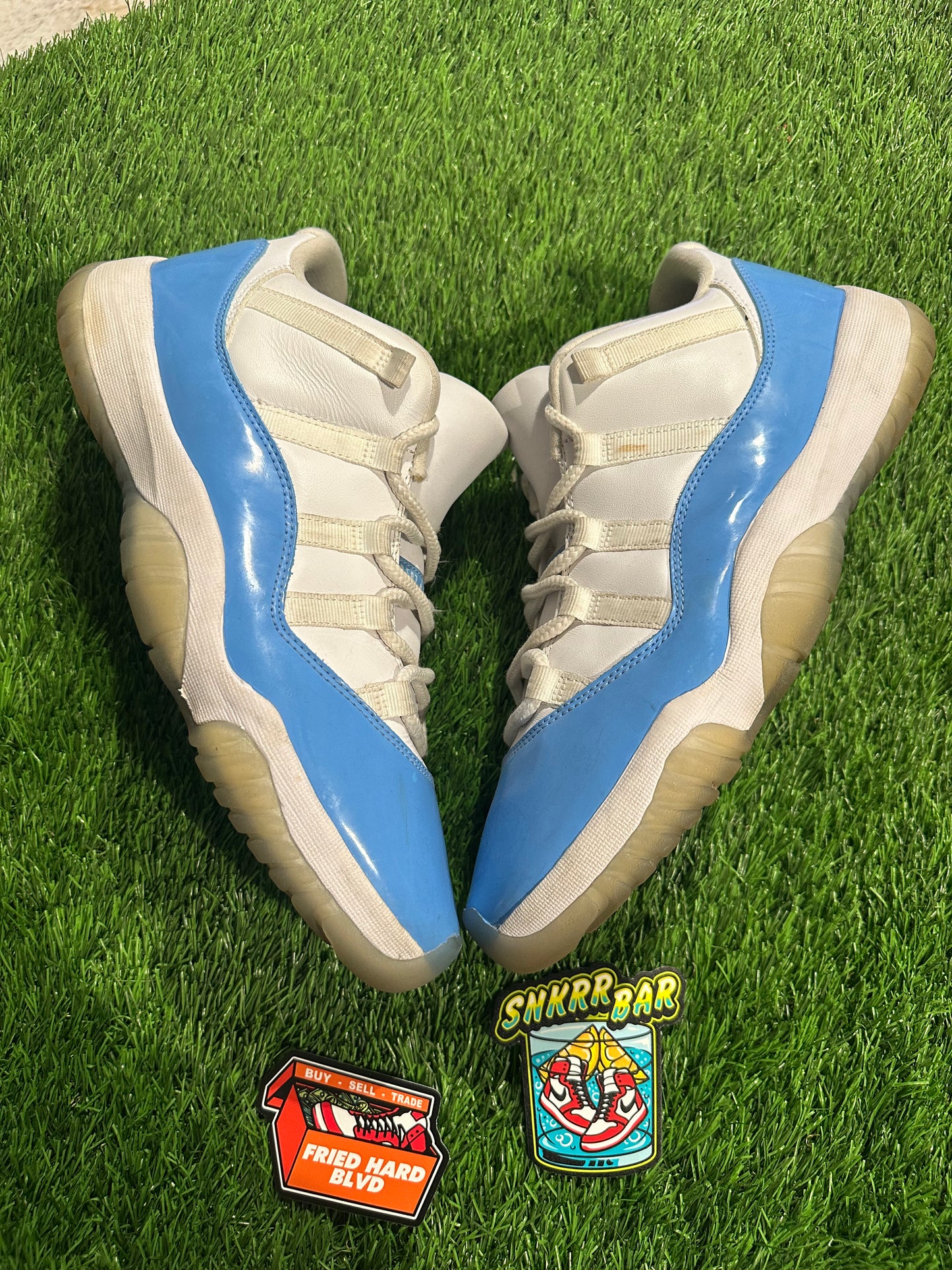 Air Jordan 11 Retro Low 'UNC'