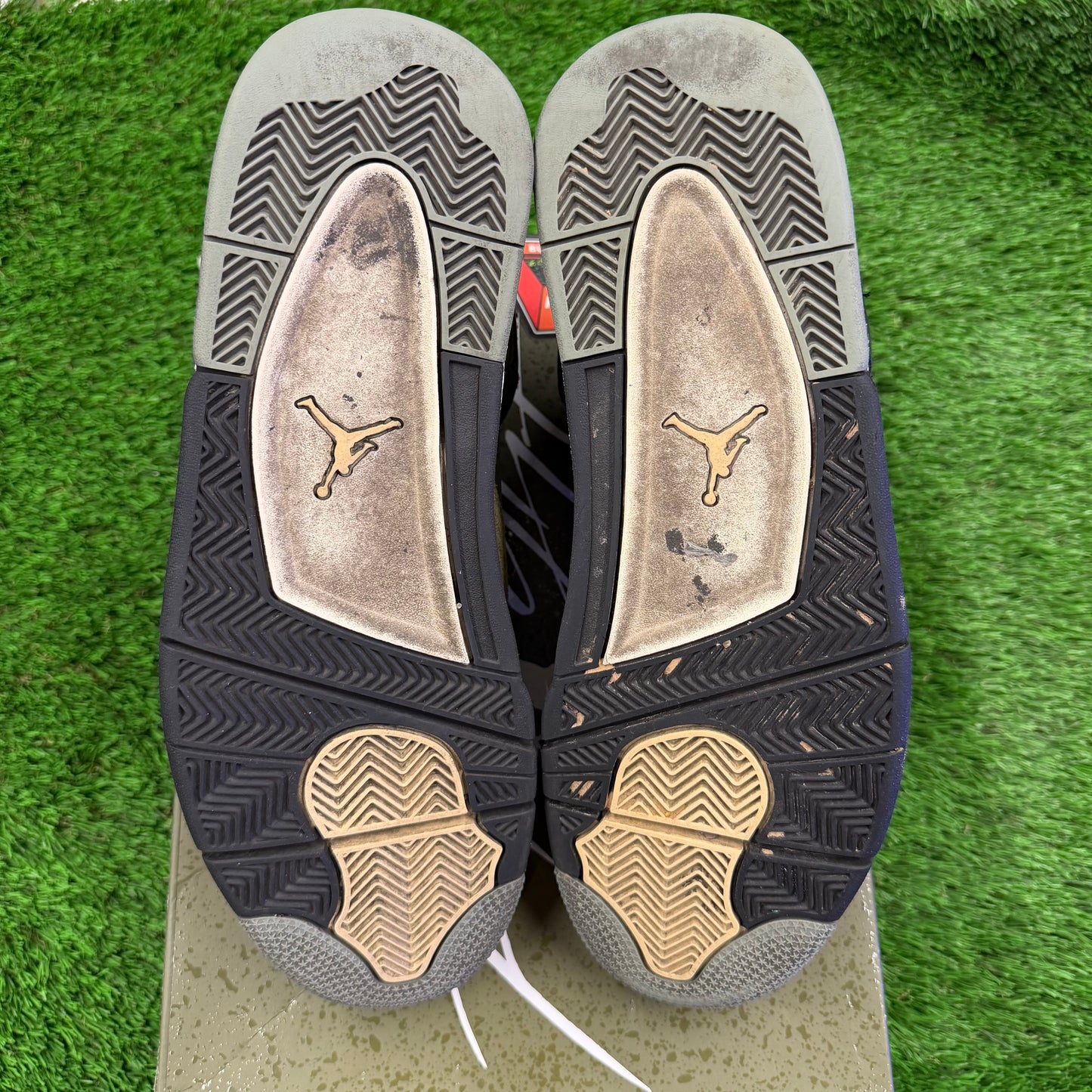 Air Jordan 4 Retro SE 'Craft Olive’