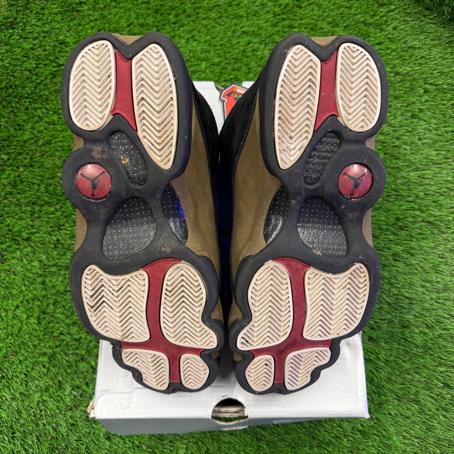 Air Jordan 13 Retro 'Olive'