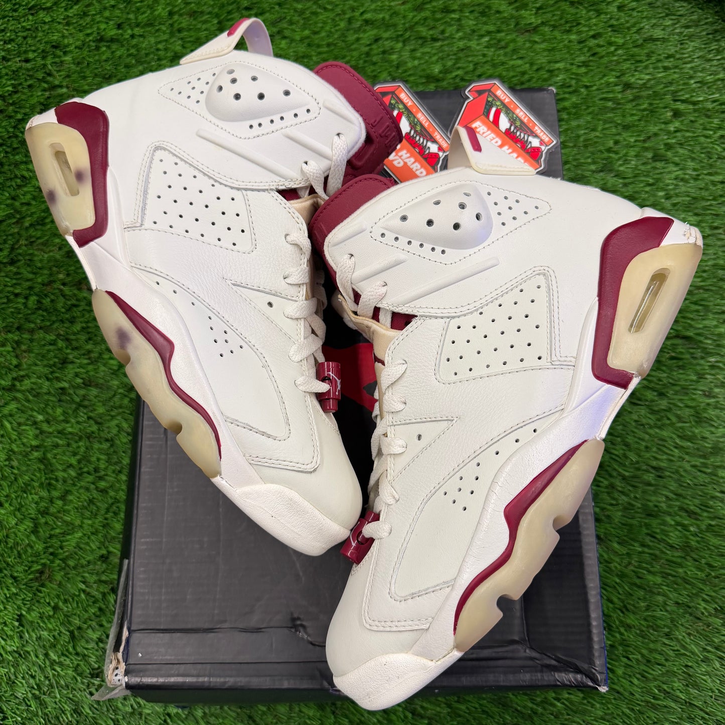 Air Jordan 6 Retro 'Maroon' 2015