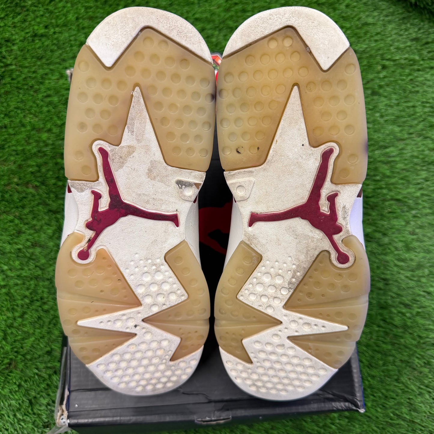 Air Jordan 6 Retro 'Maroon' 2015