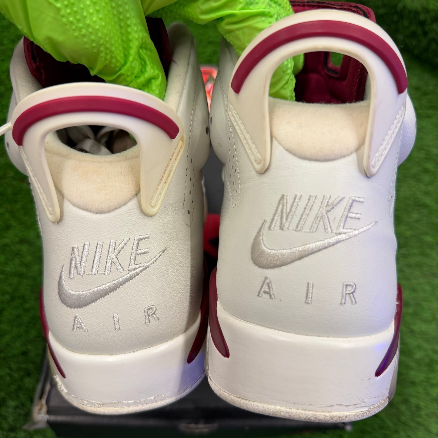 Air Jordan 6 Retro 'Maroon' 2015