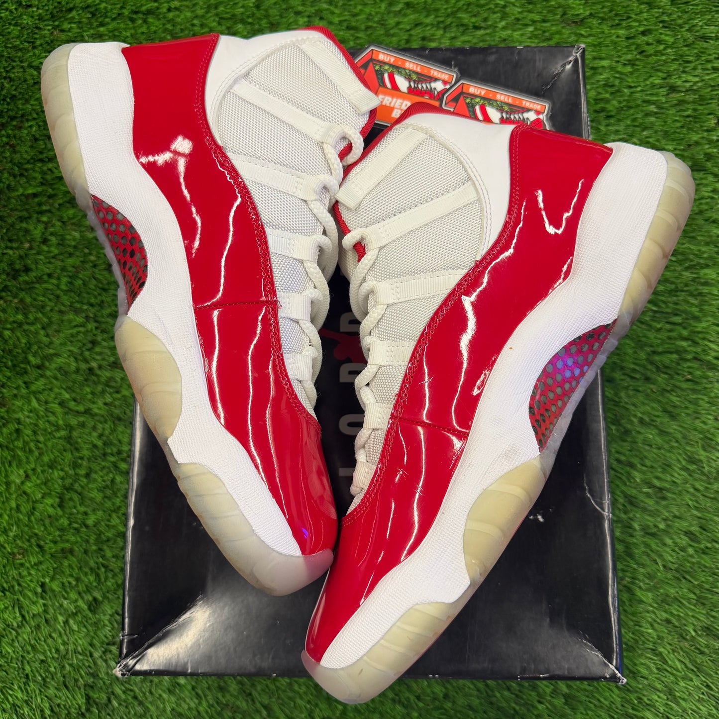 Air Jordan 11 Retro 'Cherry'