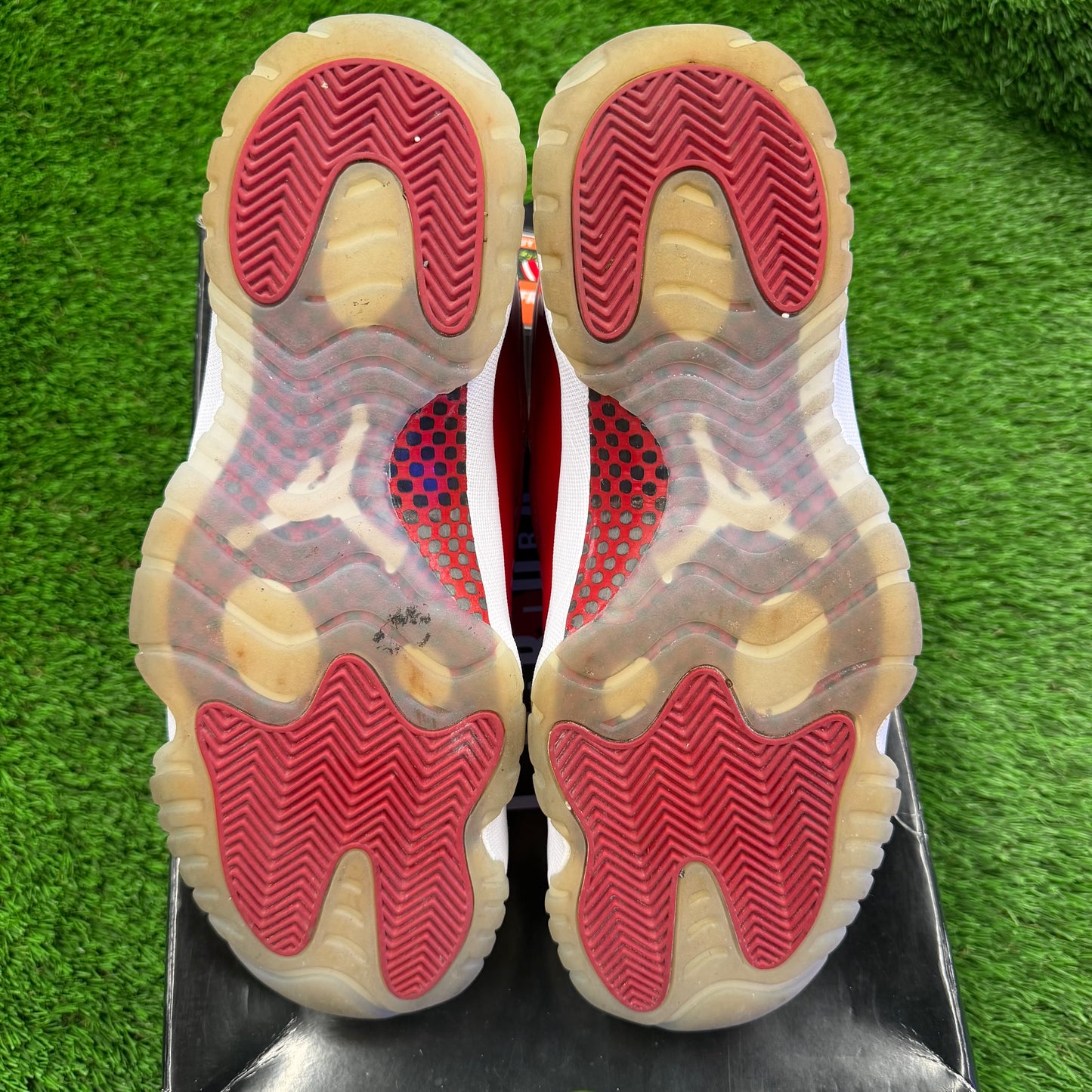 Air Jordan 11 Retro 'Cherry'