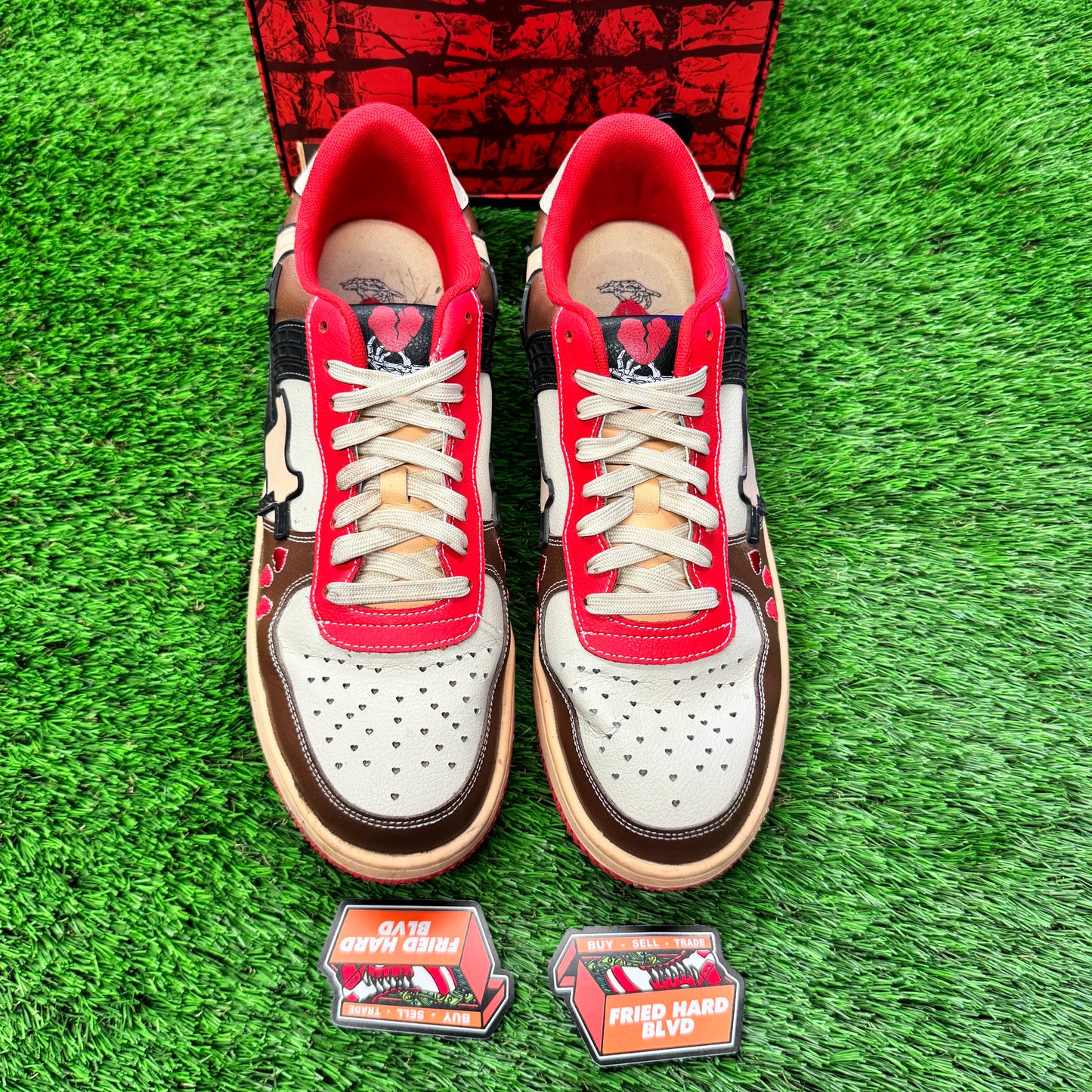 Custom "LOVE KILLS" SIZE 13M/14.5W