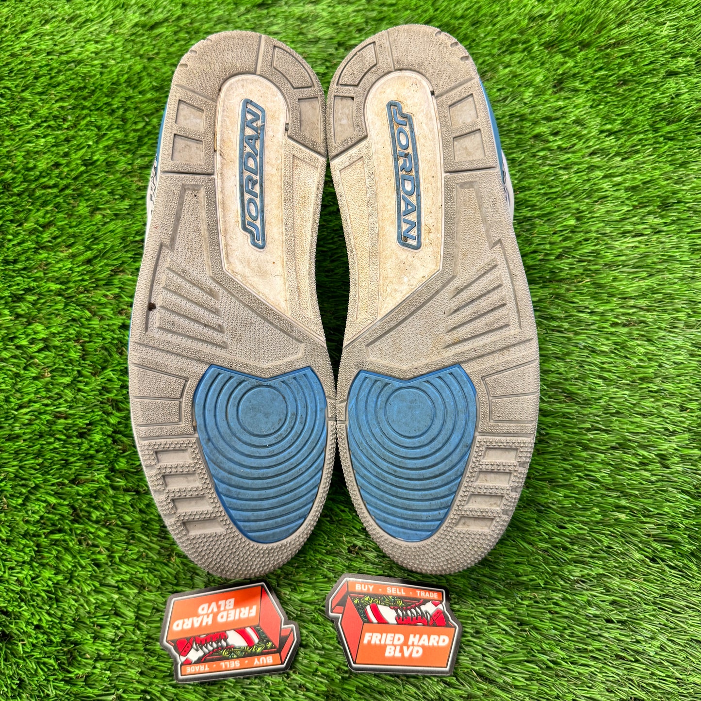 Jordan Spizike Low UNC SIZE 9.5M/11W