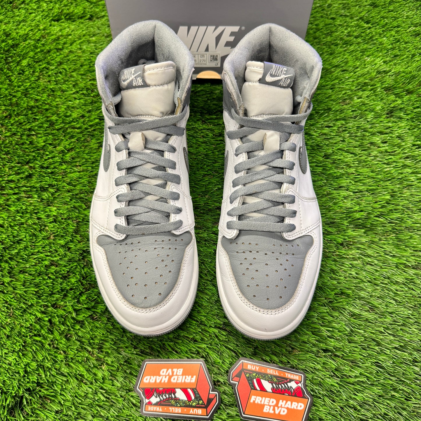 Jordan 1 Retro High OG Stealth SIZE 9M/10.5W