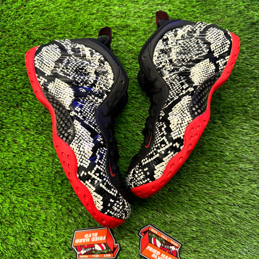 Air Foamposite One Albino Snakeskin SIZE 9.5M/11W