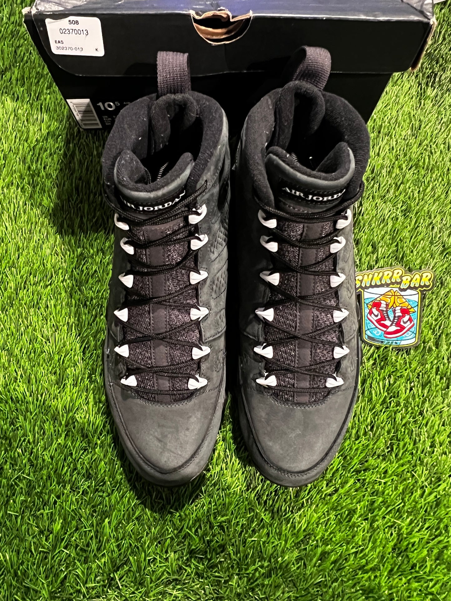 Jordan 9 Retro Anthracite