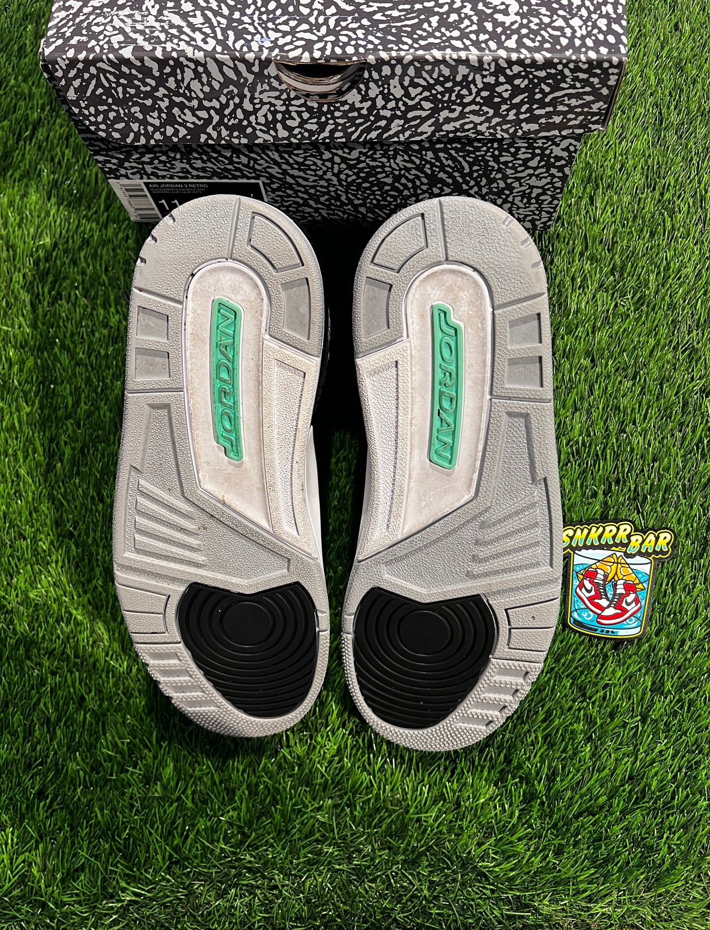 Jordan 3 Retro Green Glow