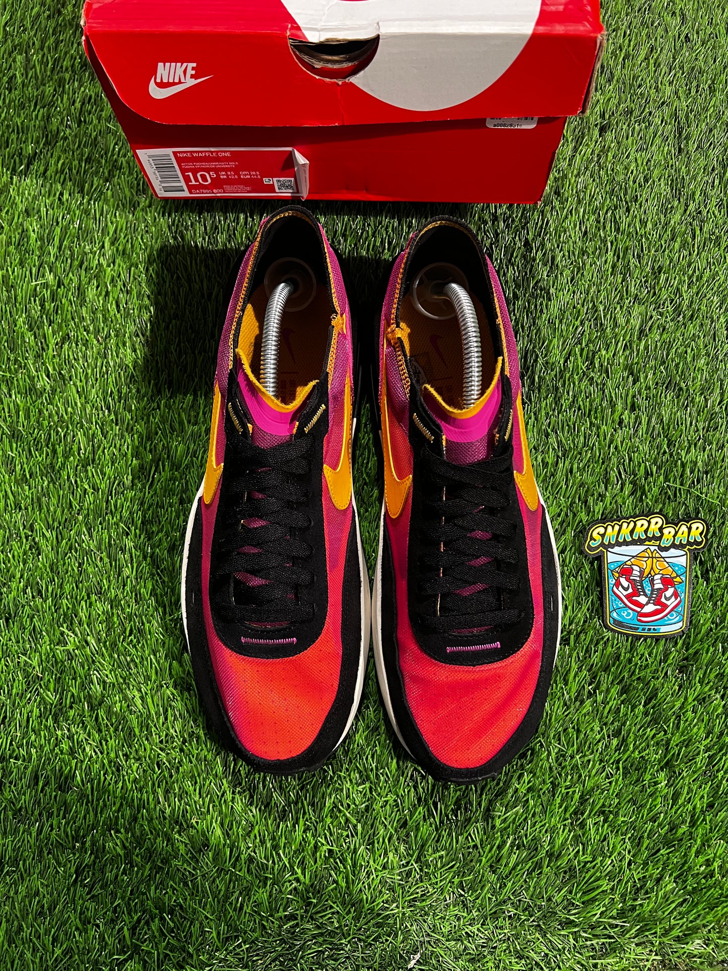 Nike Waffle One Active Fuchsia
