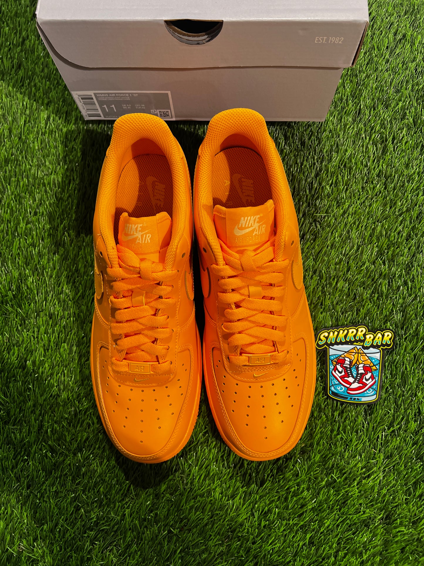 Air Force 1 Low '07 Laser Orange (Women's) SIZE 9.5M/11W