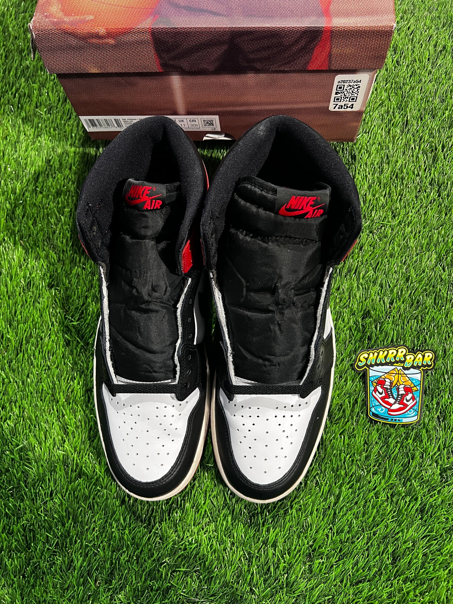 Jordan 1 Retro High OG Black Toe Reimagined