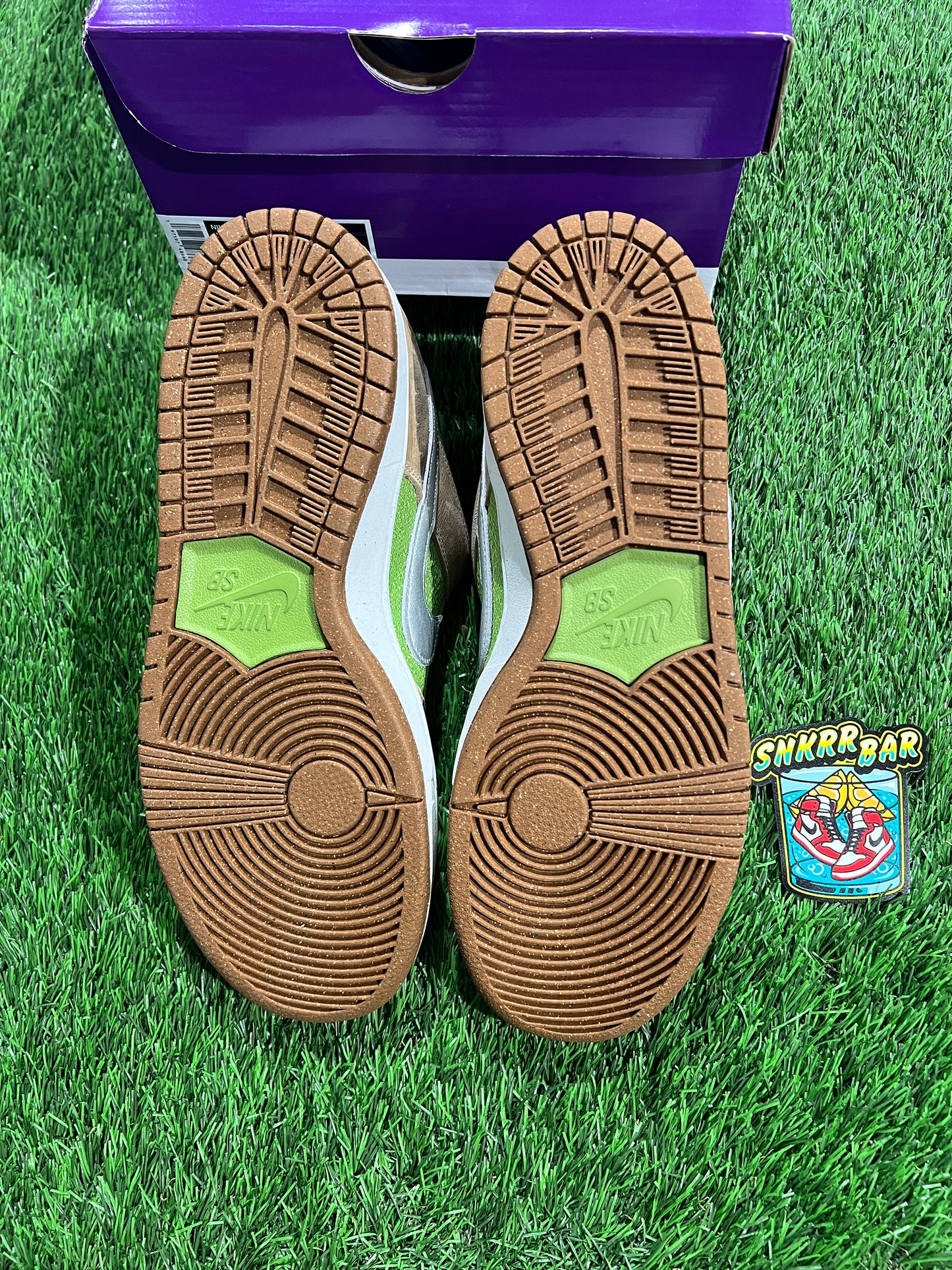 Nike SB Dunk Low Escargot