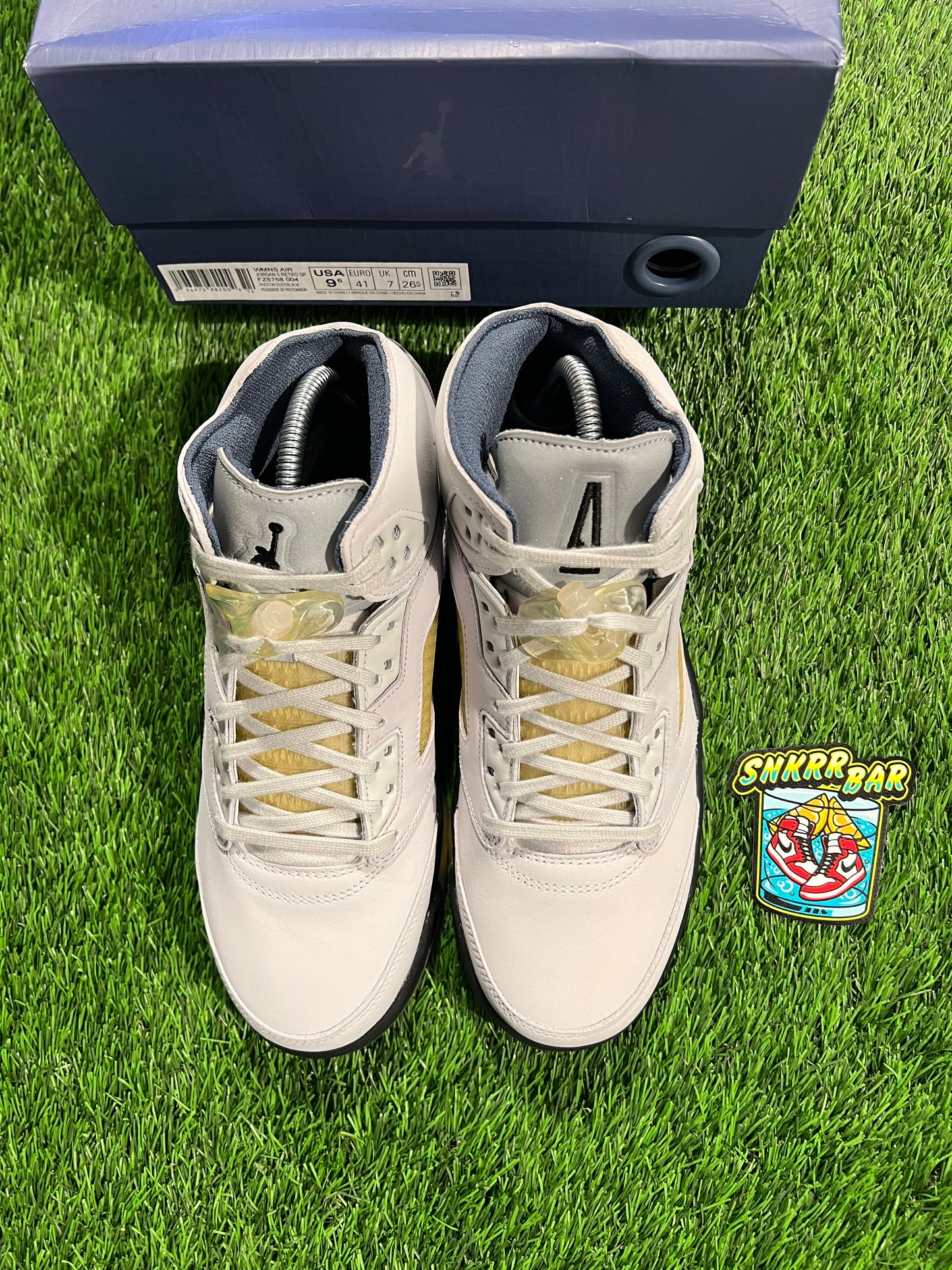 Jordan 5 Retro A Ma Maniére Dawn (Women's)