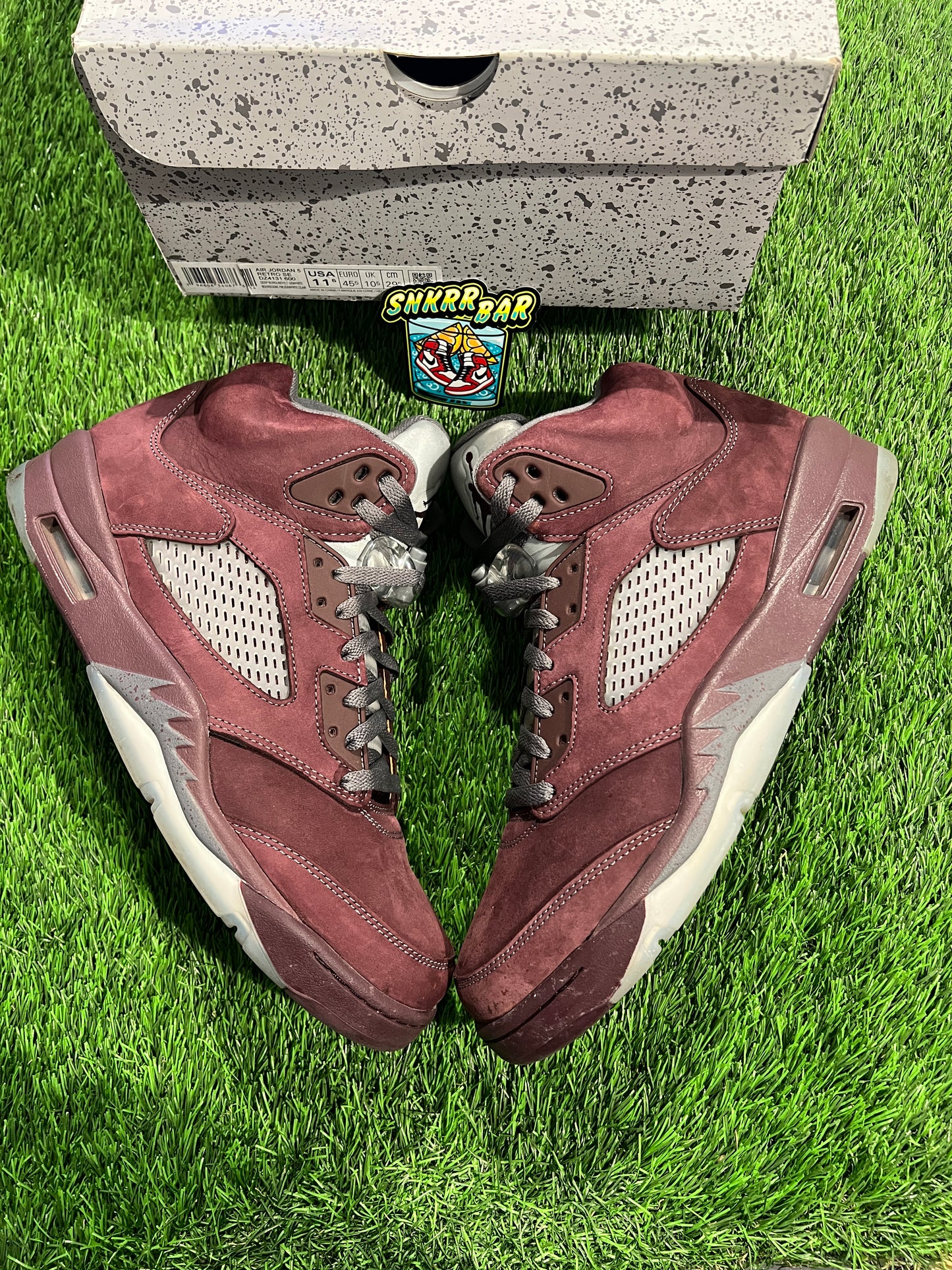 Jordan 5 Retro Burgundy (2023)