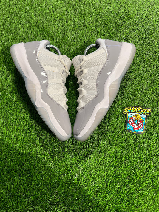 Jordan 11 Retro Low Cement Grey