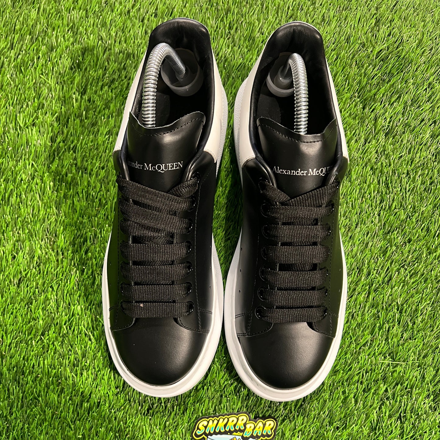 Alexander McQueen Oversized Black White SIZE 8M/9.5W