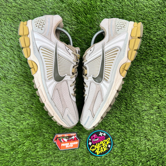 Nike Zoom Vomero 5 SP Light Bone Neutral Olive