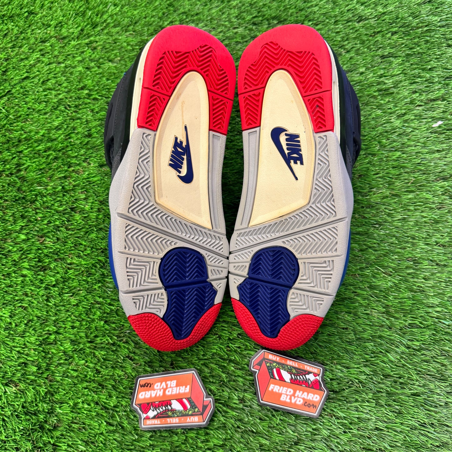 Jordan 4 Retro Rare Air (White Lettering) SIZE 8.5M/10W