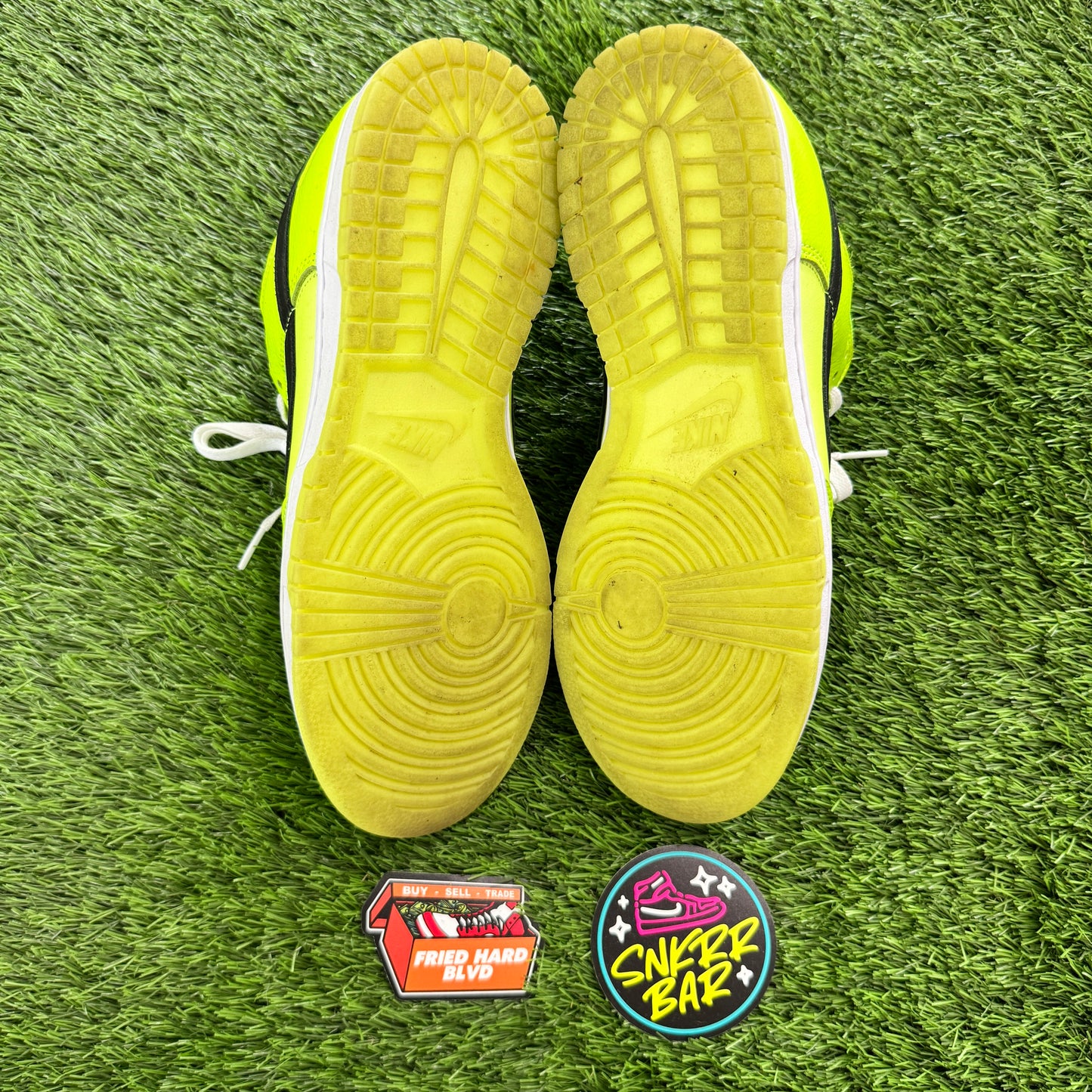 Dunk Low SE Splash Volt SIZE 10M/11.5W