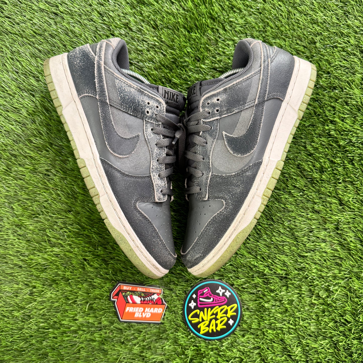 Dunk Low Retro PRM Halloween (2022) SIZE 10M/11.5W