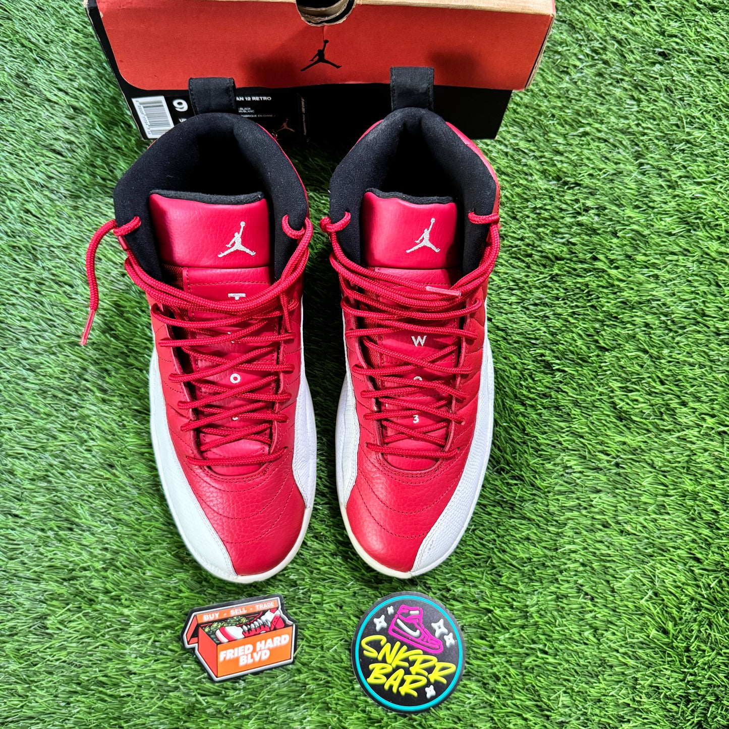 Jordan 12 Retro Gym Red SIZE 9M/10.5W