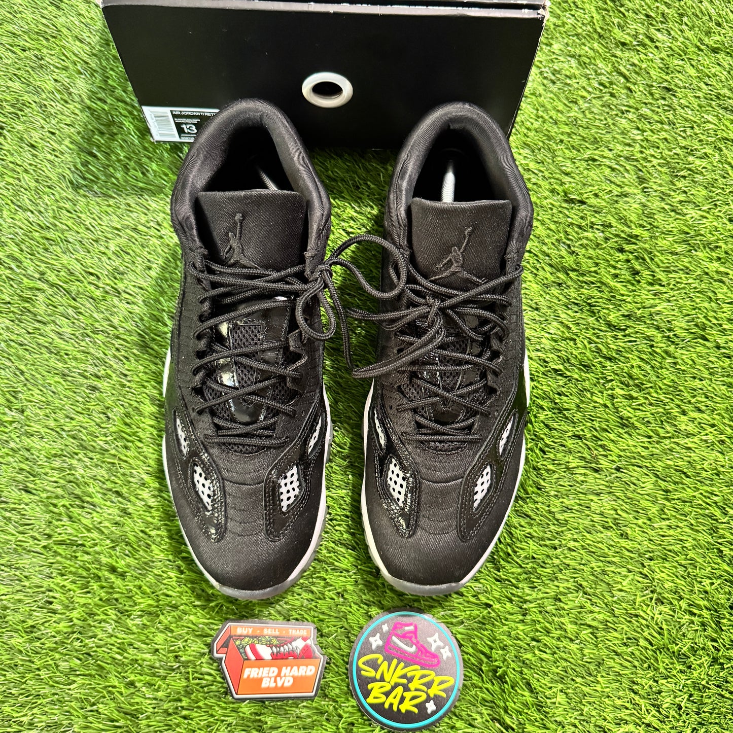 Jordan 11 Retro Low IE Craft Black White