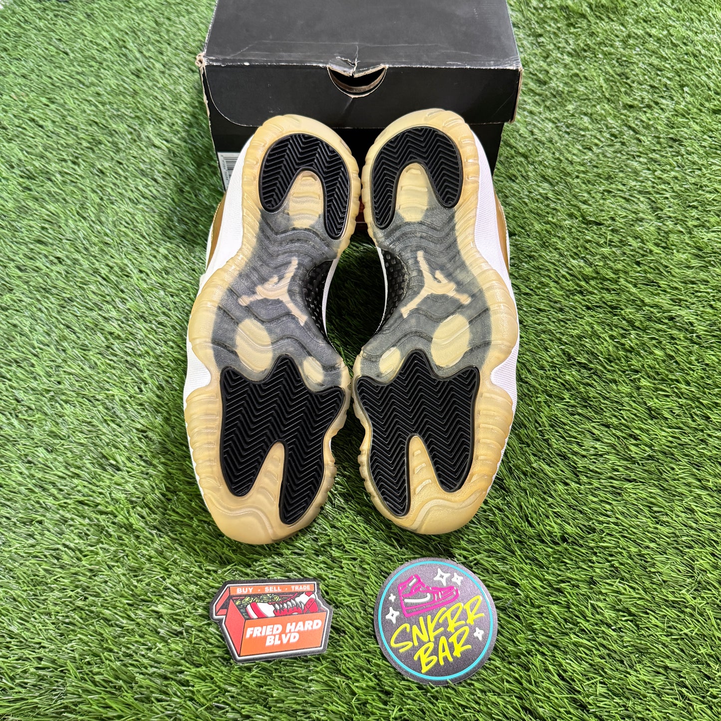 Jordan 11 Retro Low Closing Ceremony