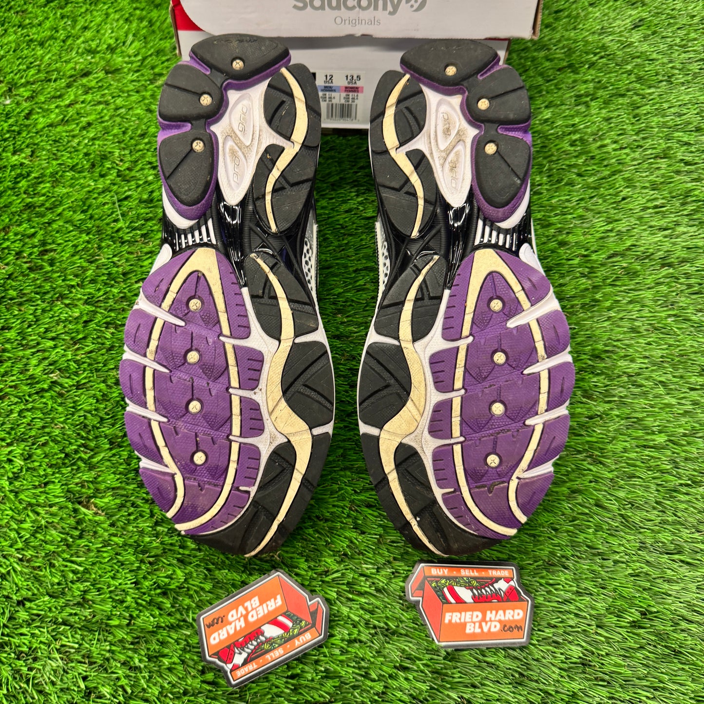 Saucony ProGrid Omni 9 White Black Silver Purple 12M/13.5W