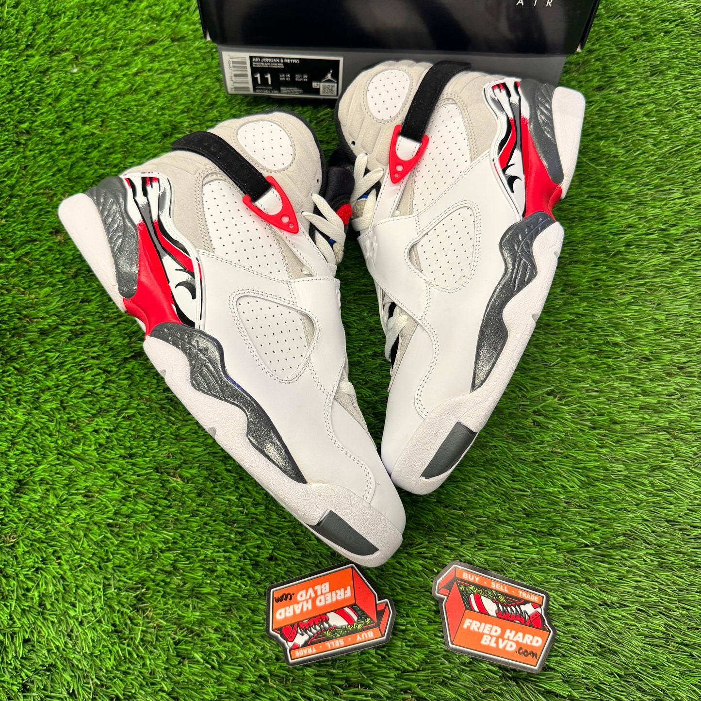Jordan 8 Retro White True Red (2025) 11M/12.5W
