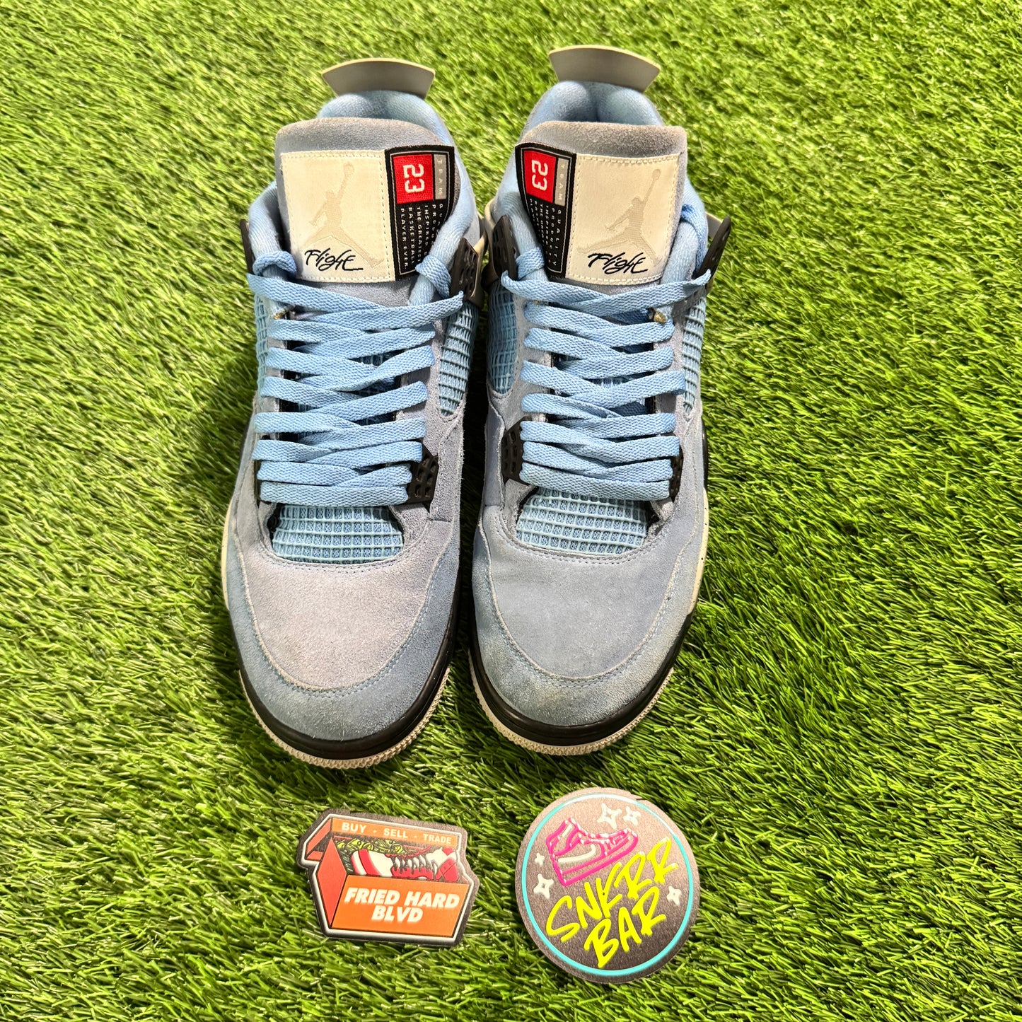 Jordan 4 Retro University Blue