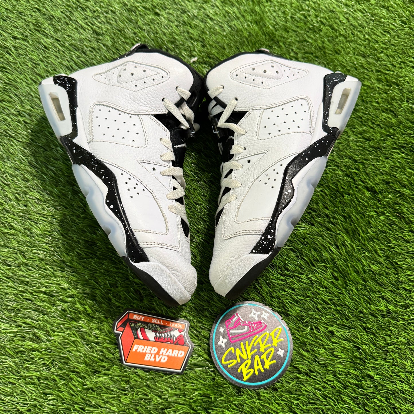 Jordan 6 Retro Reverse Oreo (GS)