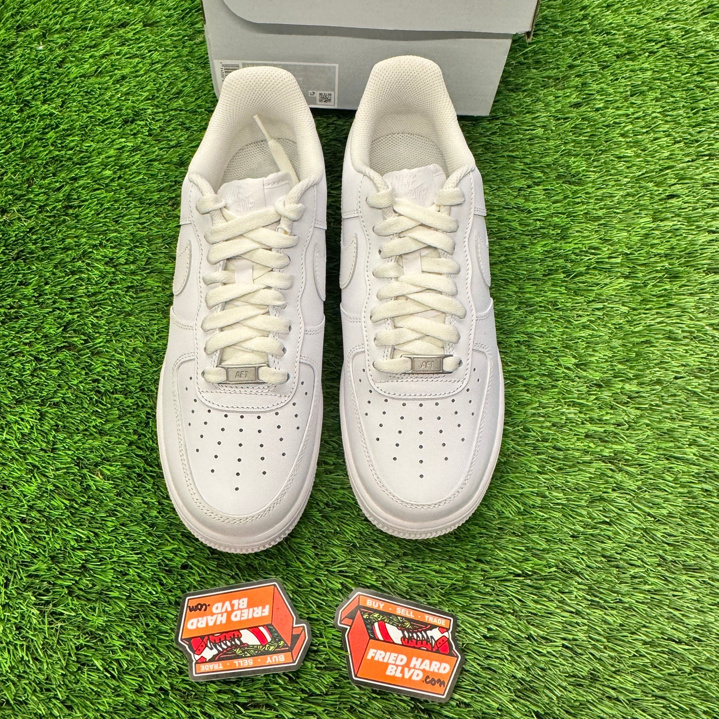 Nike Air Force 1 Low '07 White 8M/9.5W