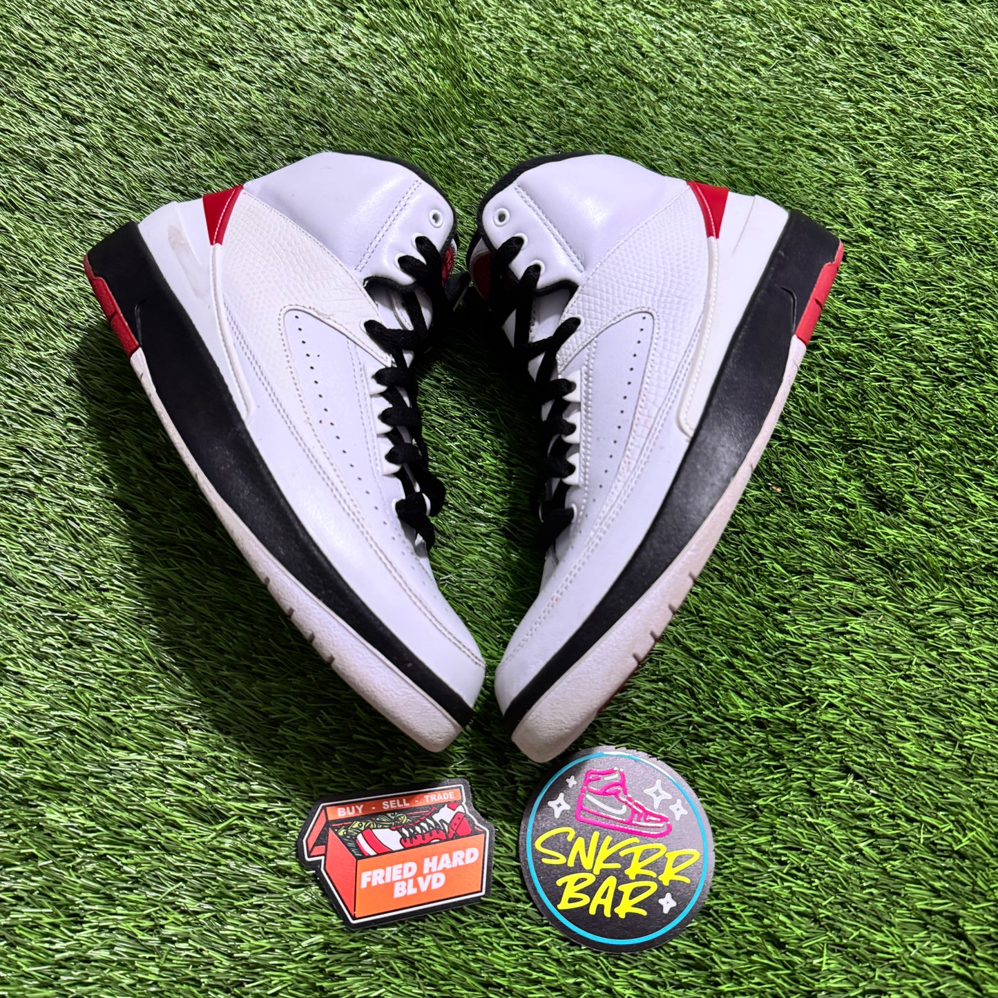 Jordan 2 Retro OG Chicago (2022)