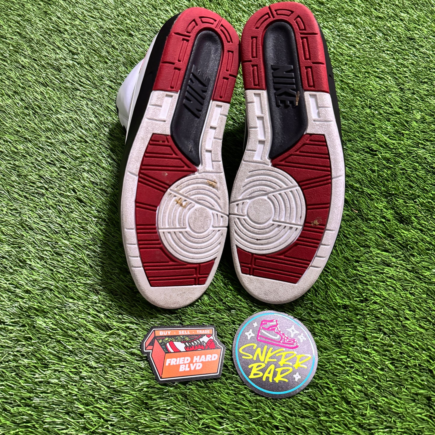 Jordan 2 Retro OG Chicago (2022)