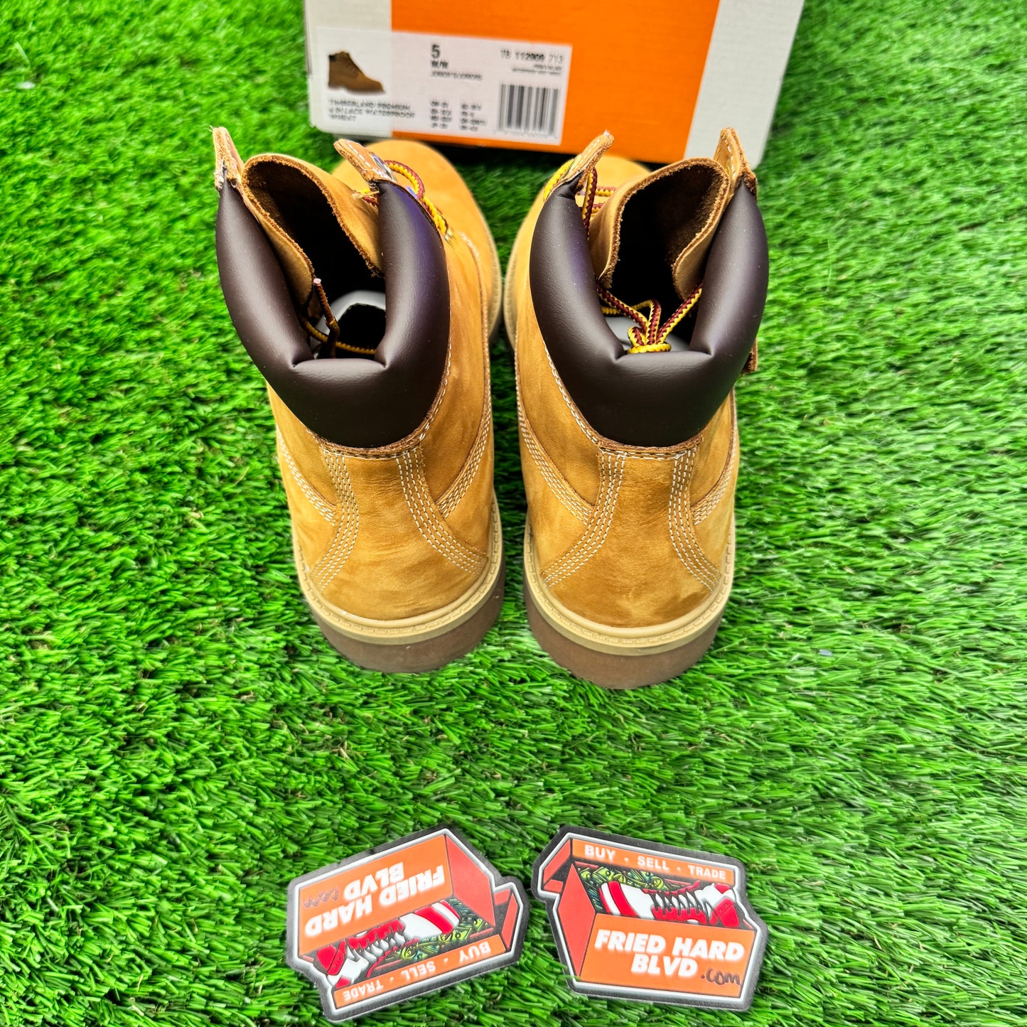Timberland 6" Boot Wheat (GS) 5Y/6.5W