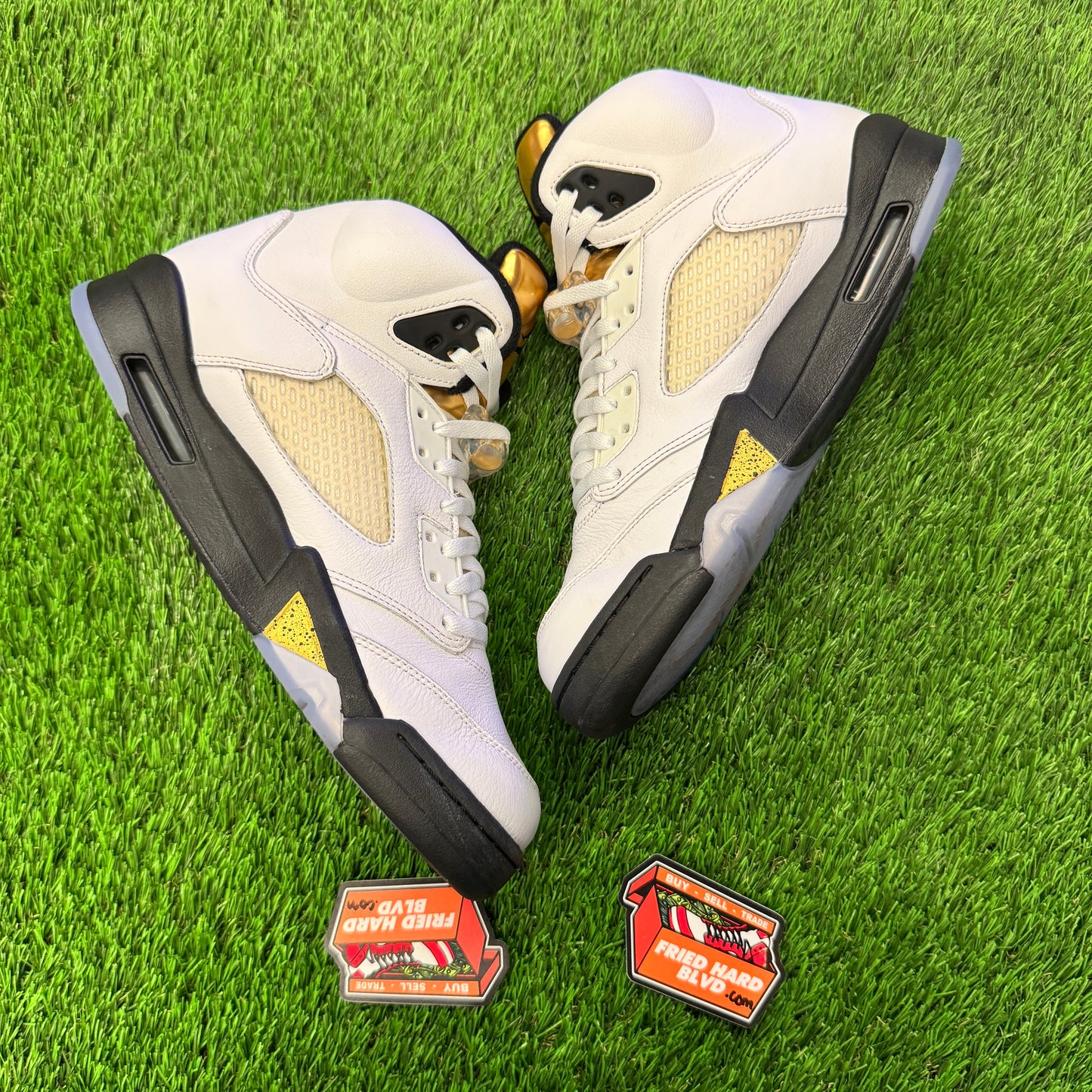 Jordan 5 Retro Olympic (2016) SIZE 10M/11.5W